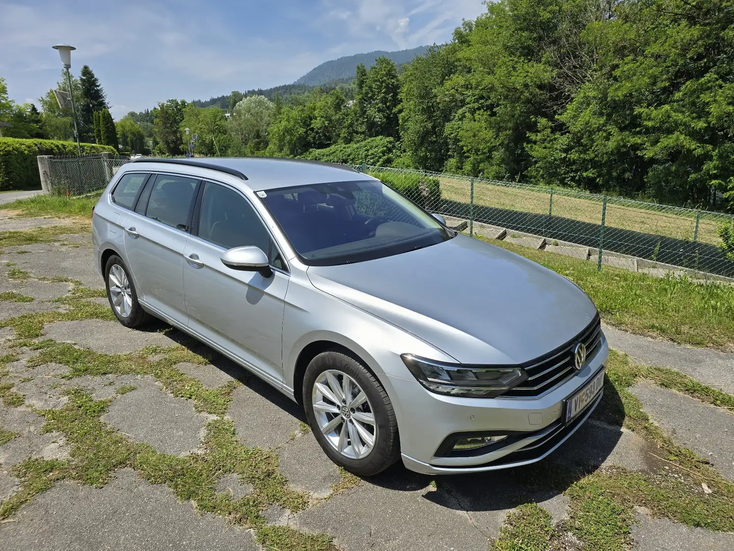 Volkswagen Passat Variant Business 2,0 SCR TDI DSG - 1