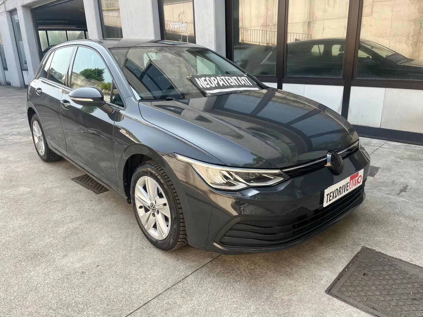 Volkswagen Golf Golf VIII 2020 2.0 tdi Life 115cv Gris - 2