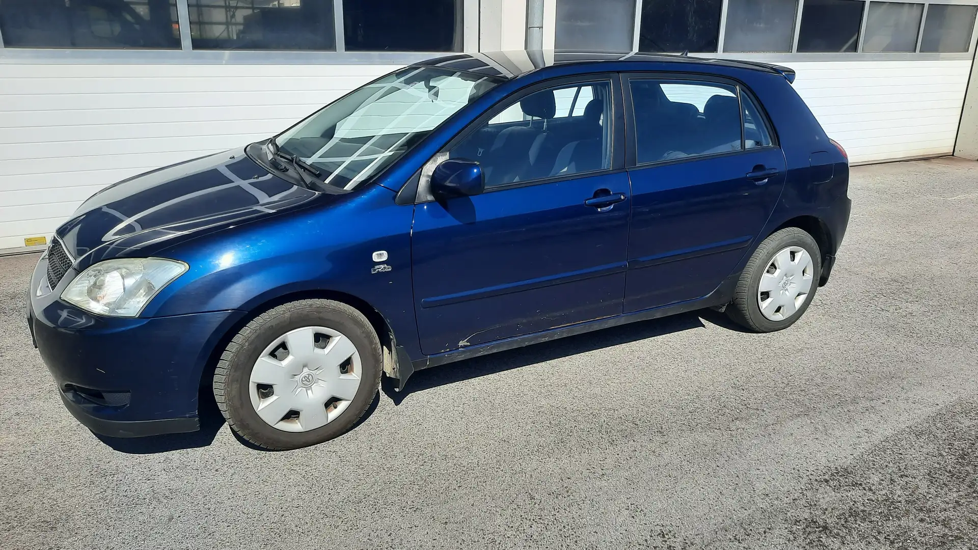 Toyota Corolla 2,0 D-4D Linea Sol Niebieski - 1