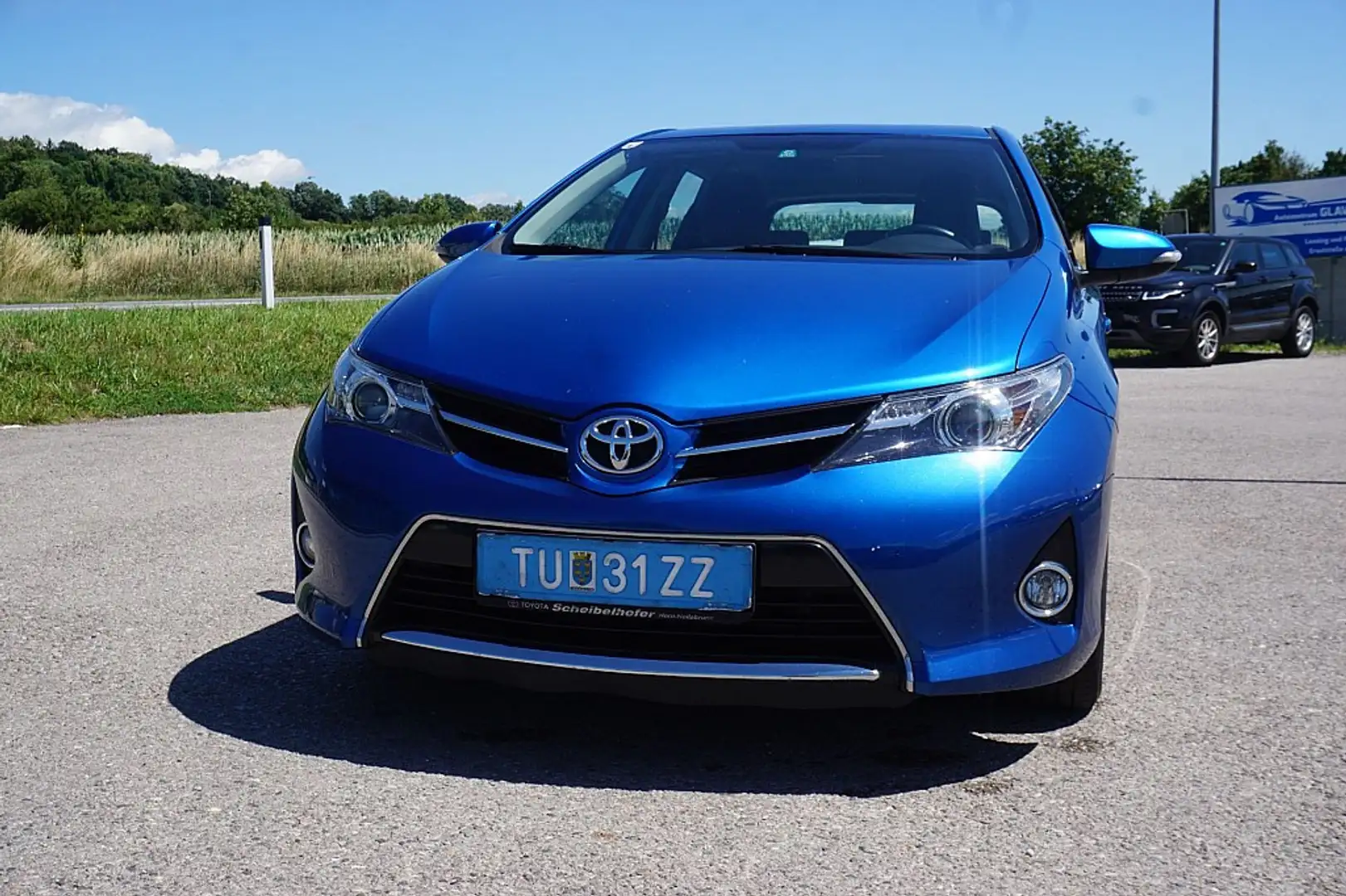Toyota Auris 1,33 dVVT-i Active Blau - 1