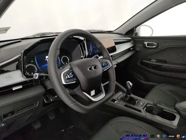 DR Automobiles DR3 view 8