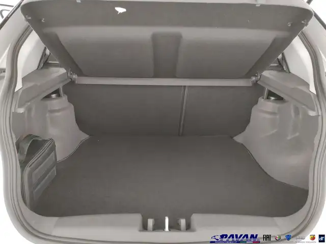 DR Automobiles DR3 view 12