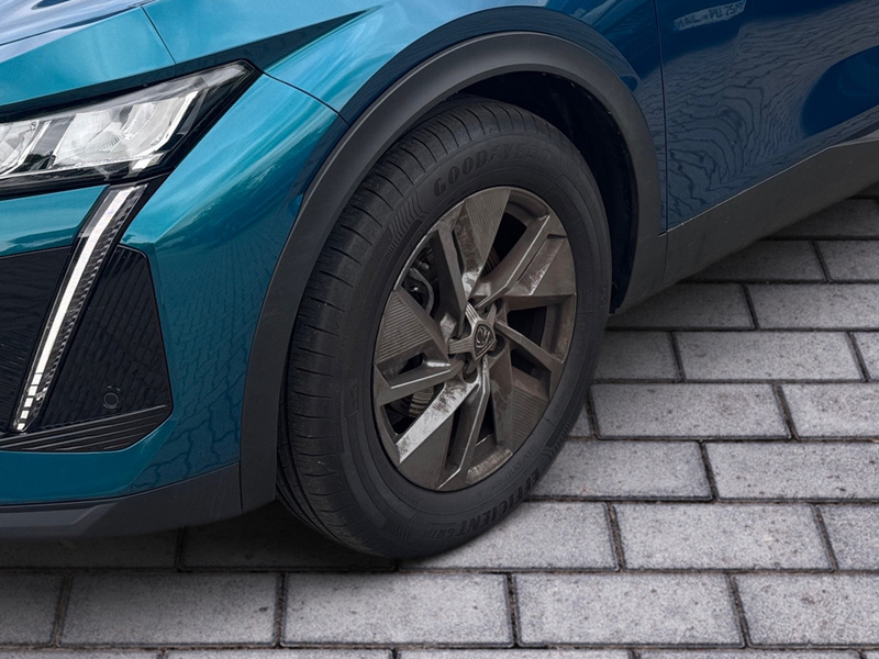 Peugeot 408 1.2 PureTech 130 Allure EAT8 KAMERA ACC — photo 7