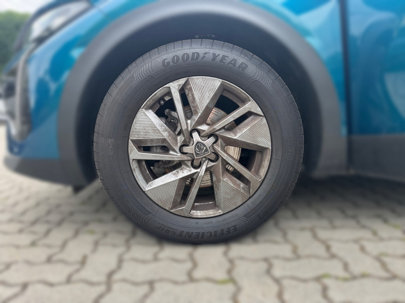 Peugeot 408 1.2 PureTech 130 Allure EAT8 KAMERA ACC — photo 15