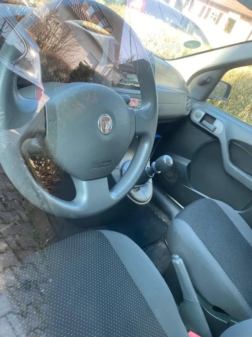 Fiat Panda 1.1 8V Active Weiß - 2