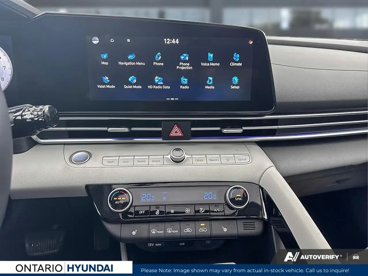 Hyundai ELANTRA снимка Hyundai ELANTRA