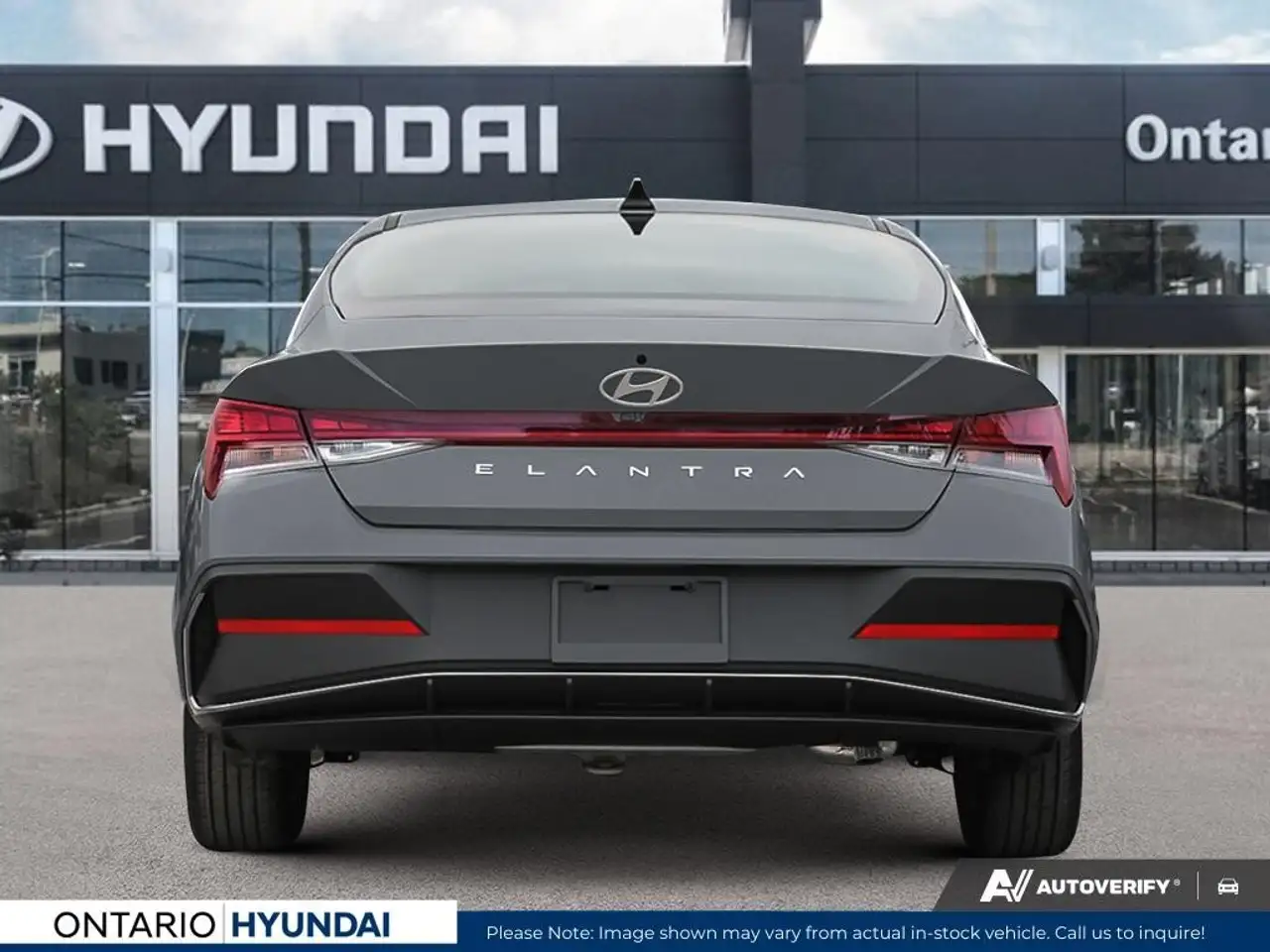 Hyundai ELANTRA снимка Hyundai ELANTRA