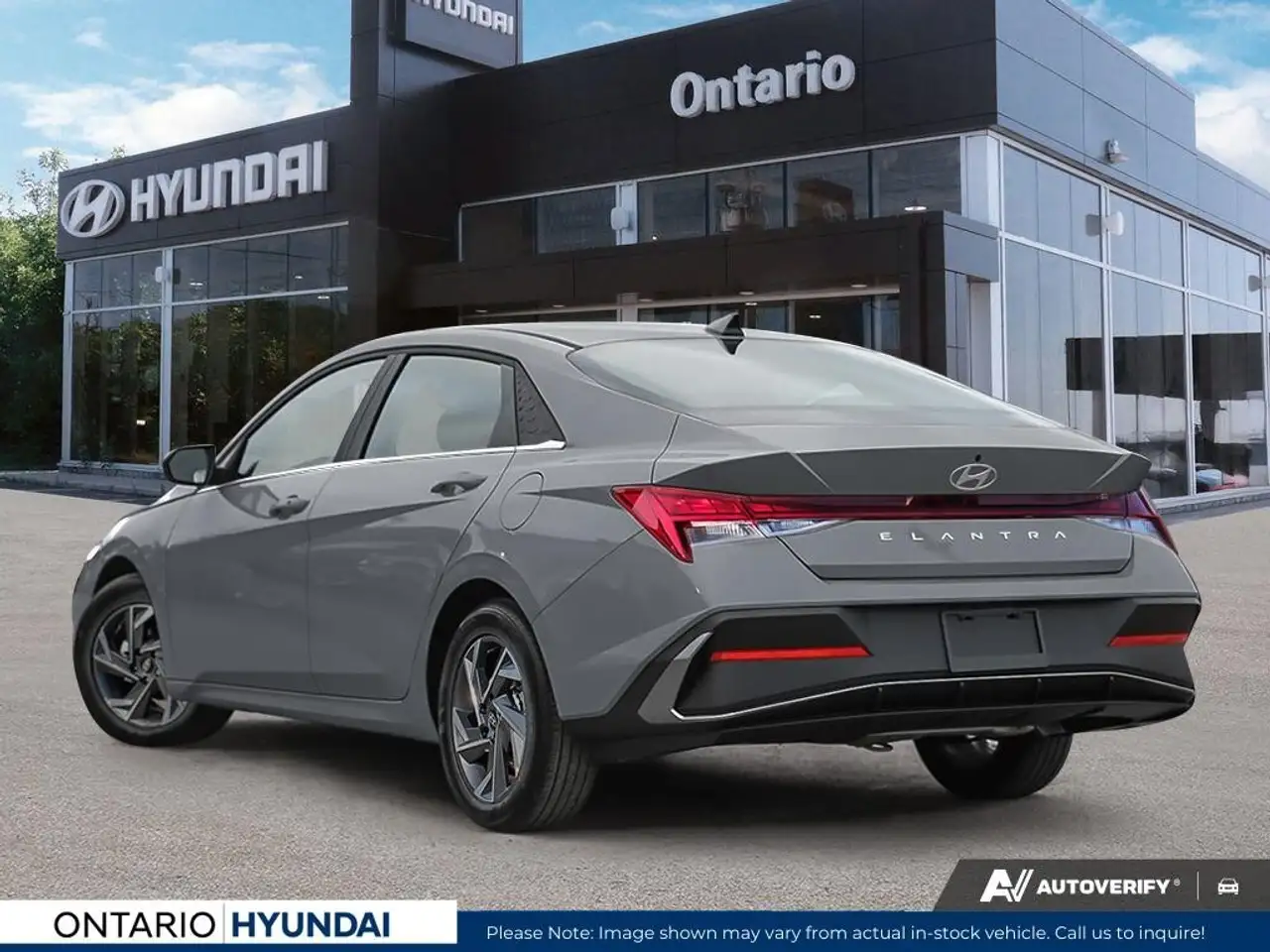 Hyundai ELANTRA снимка Hyundai ELANTRA