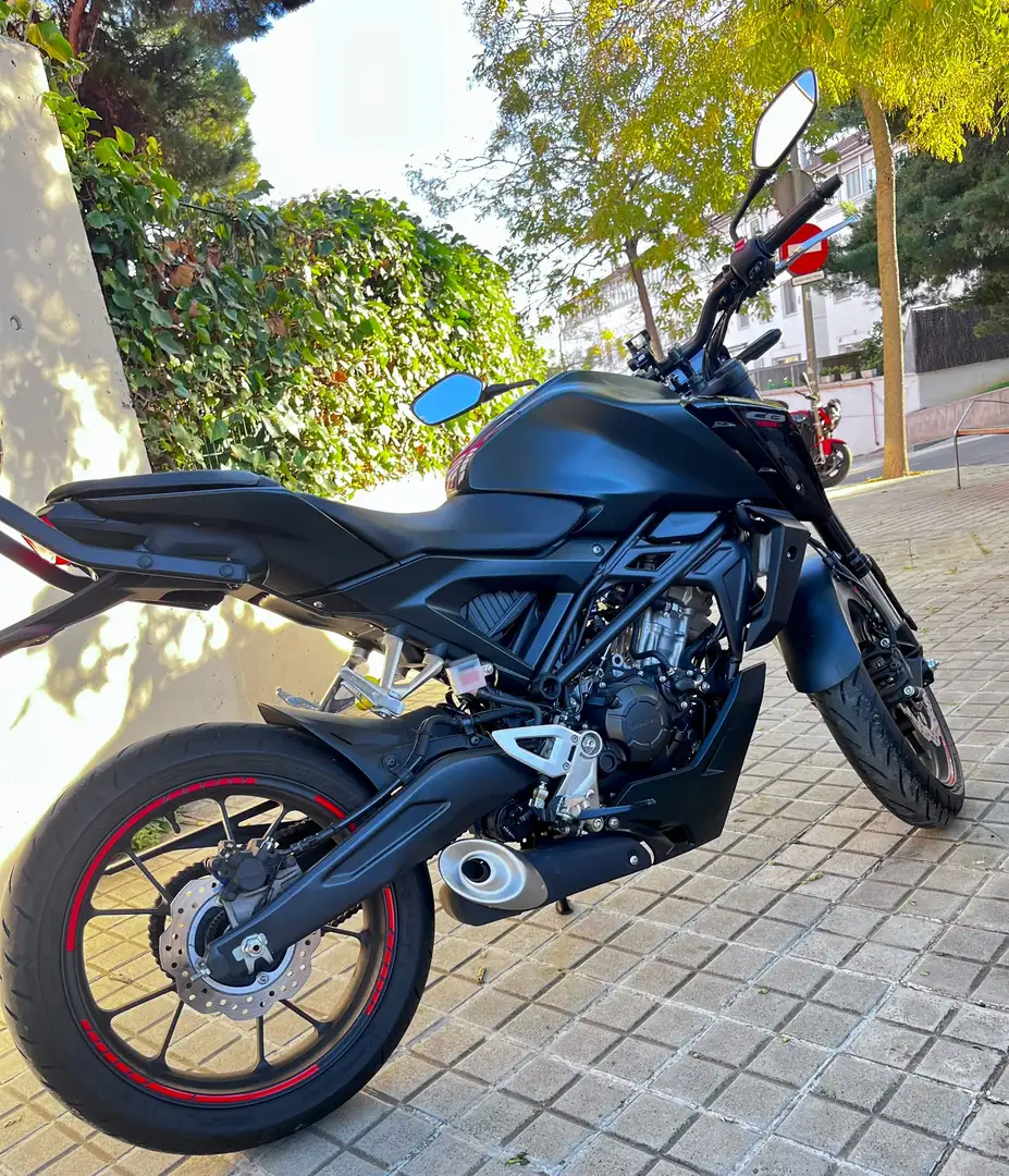 Honda CB 125 CB125R Neo Sport 2023 Negro - 2