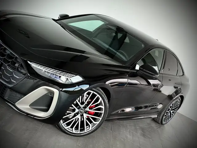 Audi A5 view 3