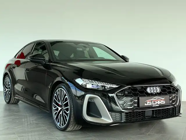 Audi A5 view 9