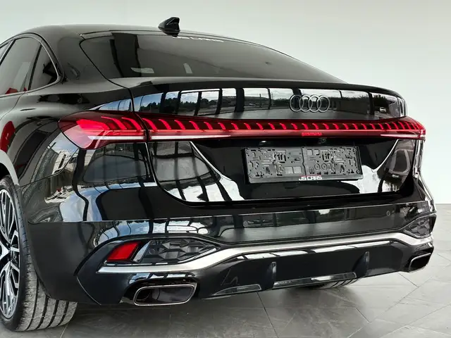 Audi A5 view 14