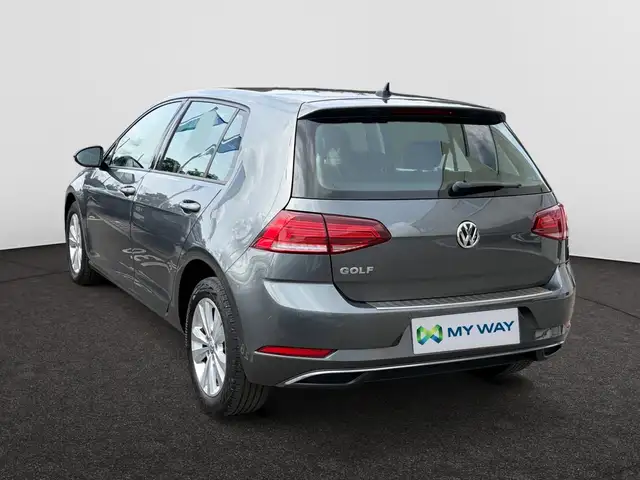 Volkswagen Golf view 2