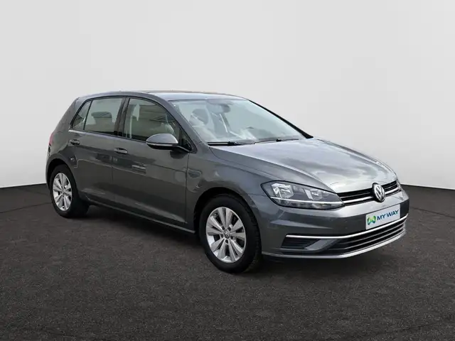 Volkswagen Golf view 4
