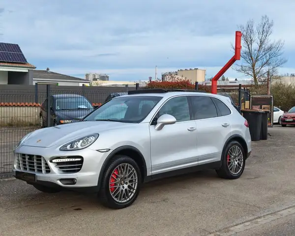 Porsche Cayenne II (958) Turbo