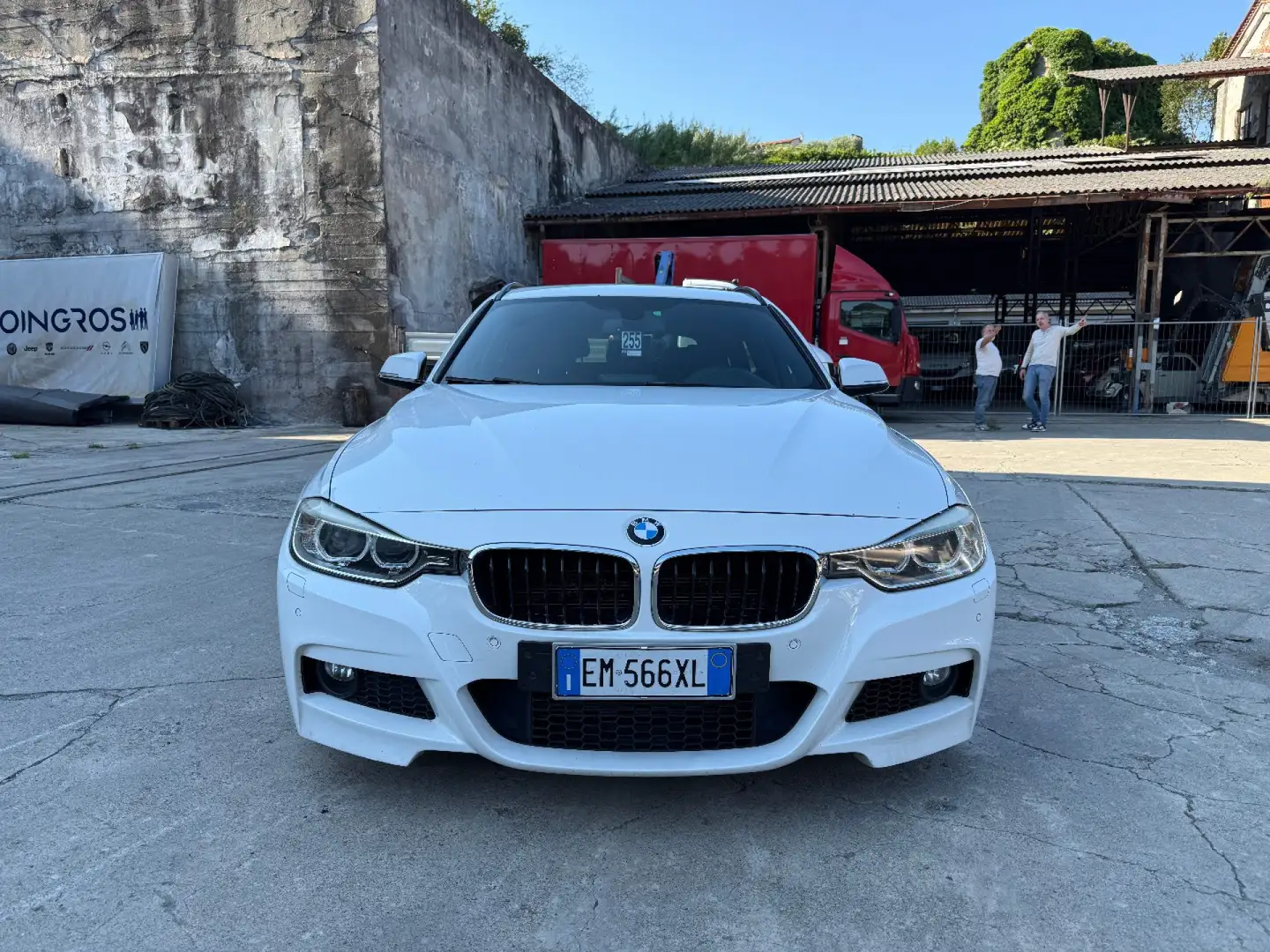 BMW 320 d cat Touring MSport Bianco - 2