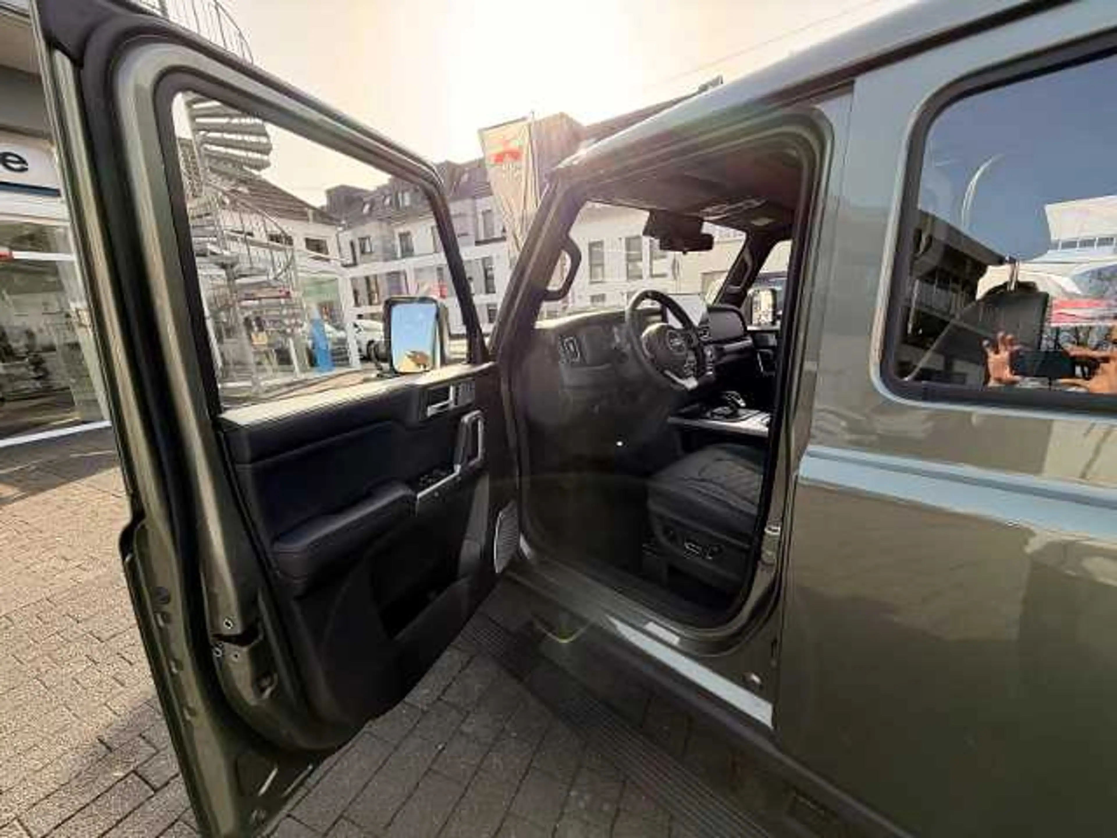 BAW 212 212, 2,0 TCI 4 WD — photo 10
