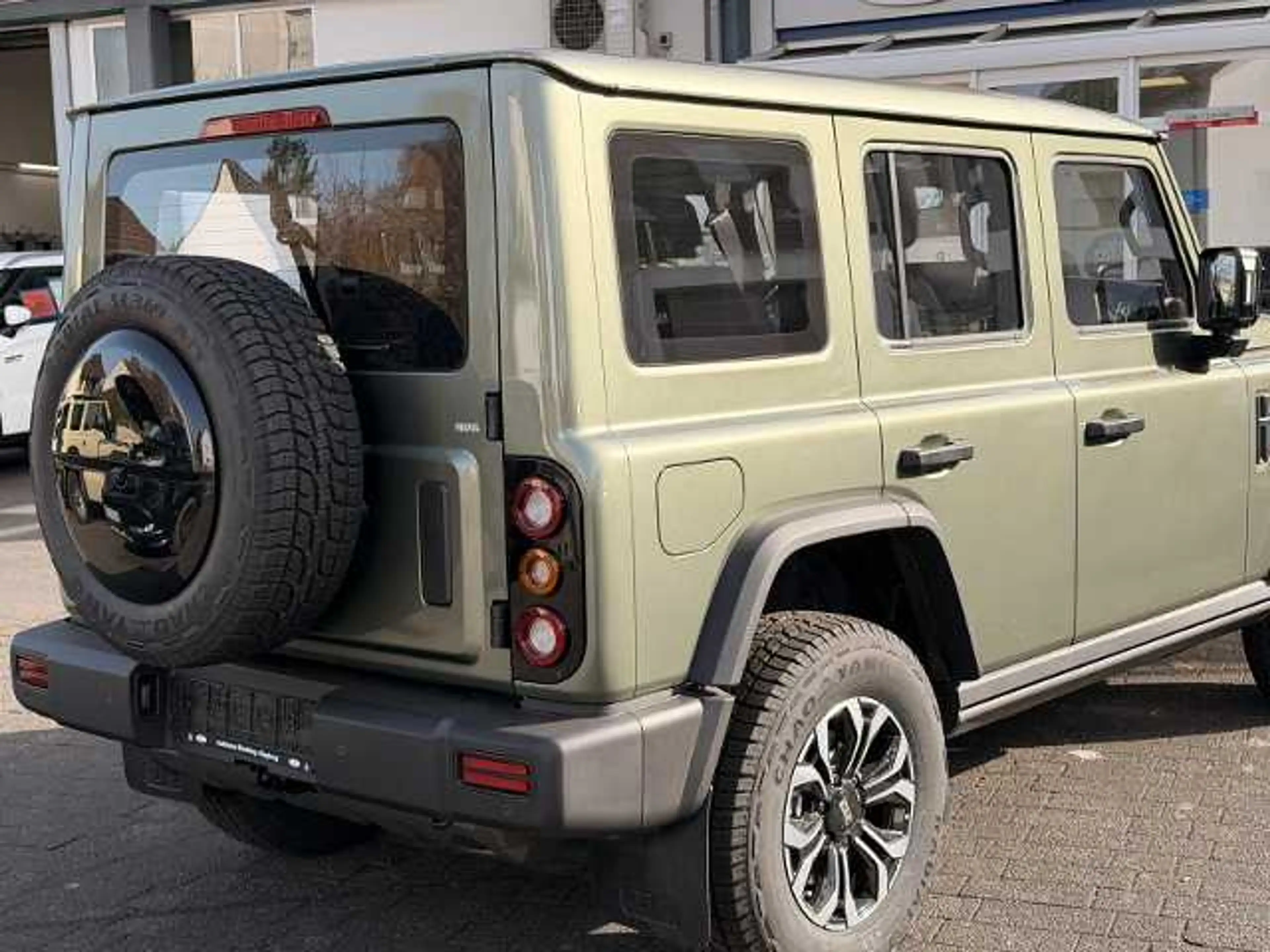 BAW 212 212, 2,0 TCI 4 WD — photo 8