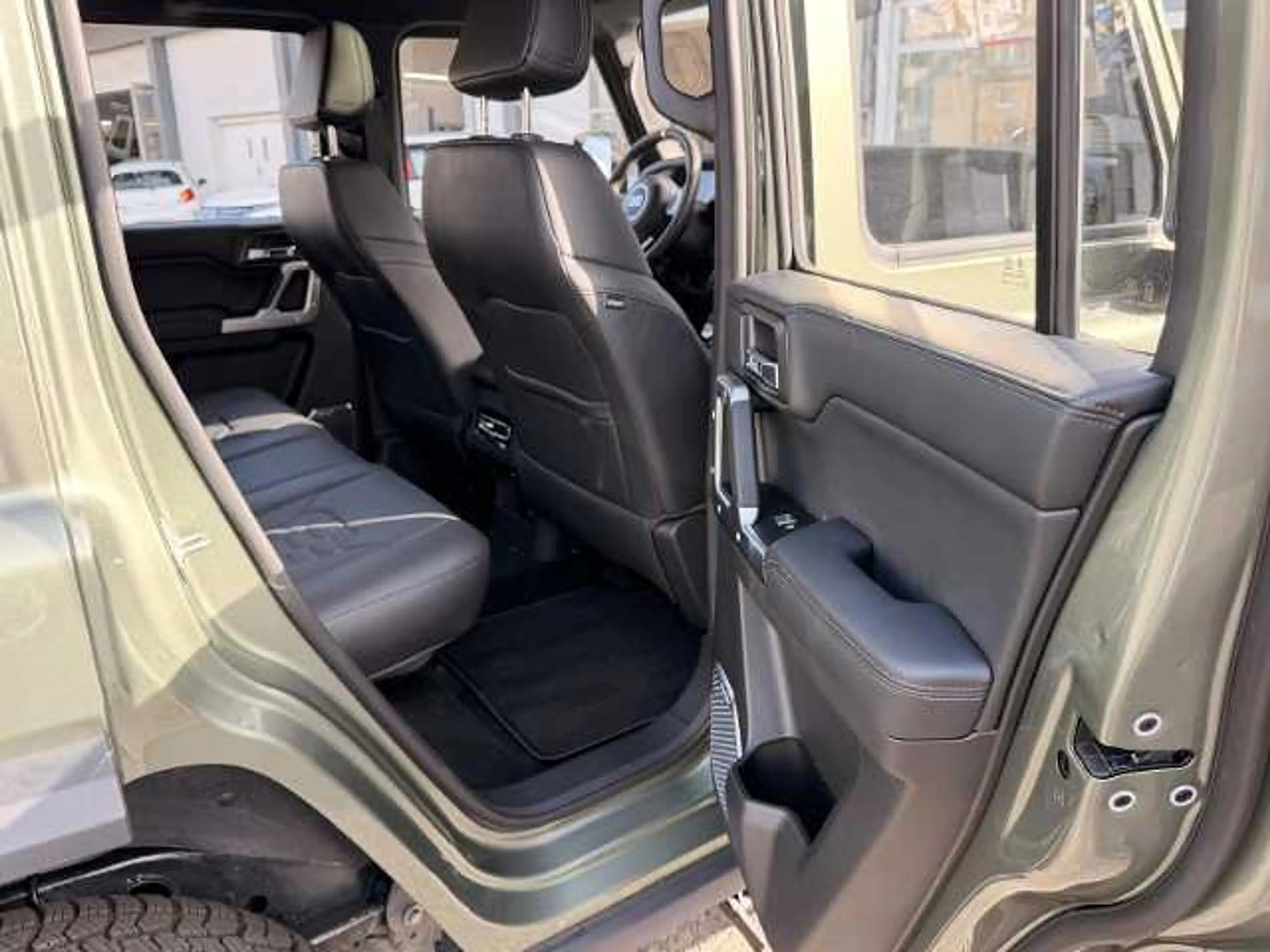 BAW 212 212, 2,0 TCI 4 WD — photo 15