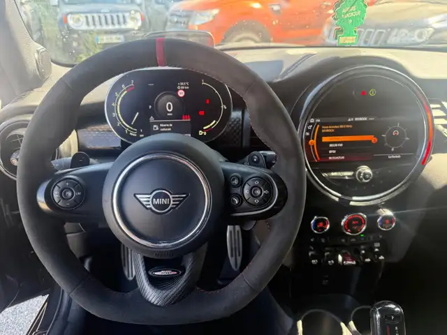 MINI Hatch view 15