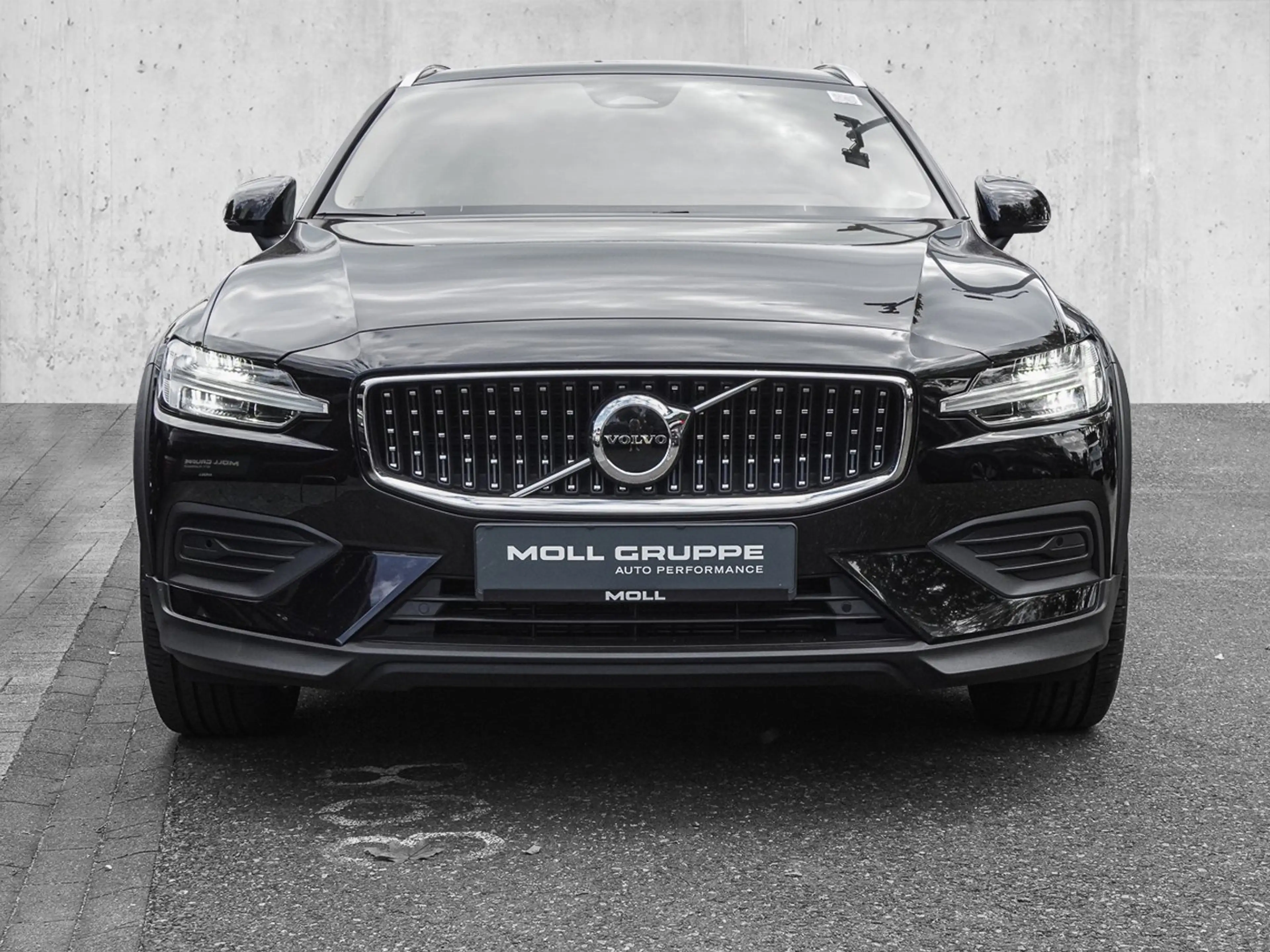 Volvo V60 Cross Country B4 AWD Plus LED Kamera — photo 3