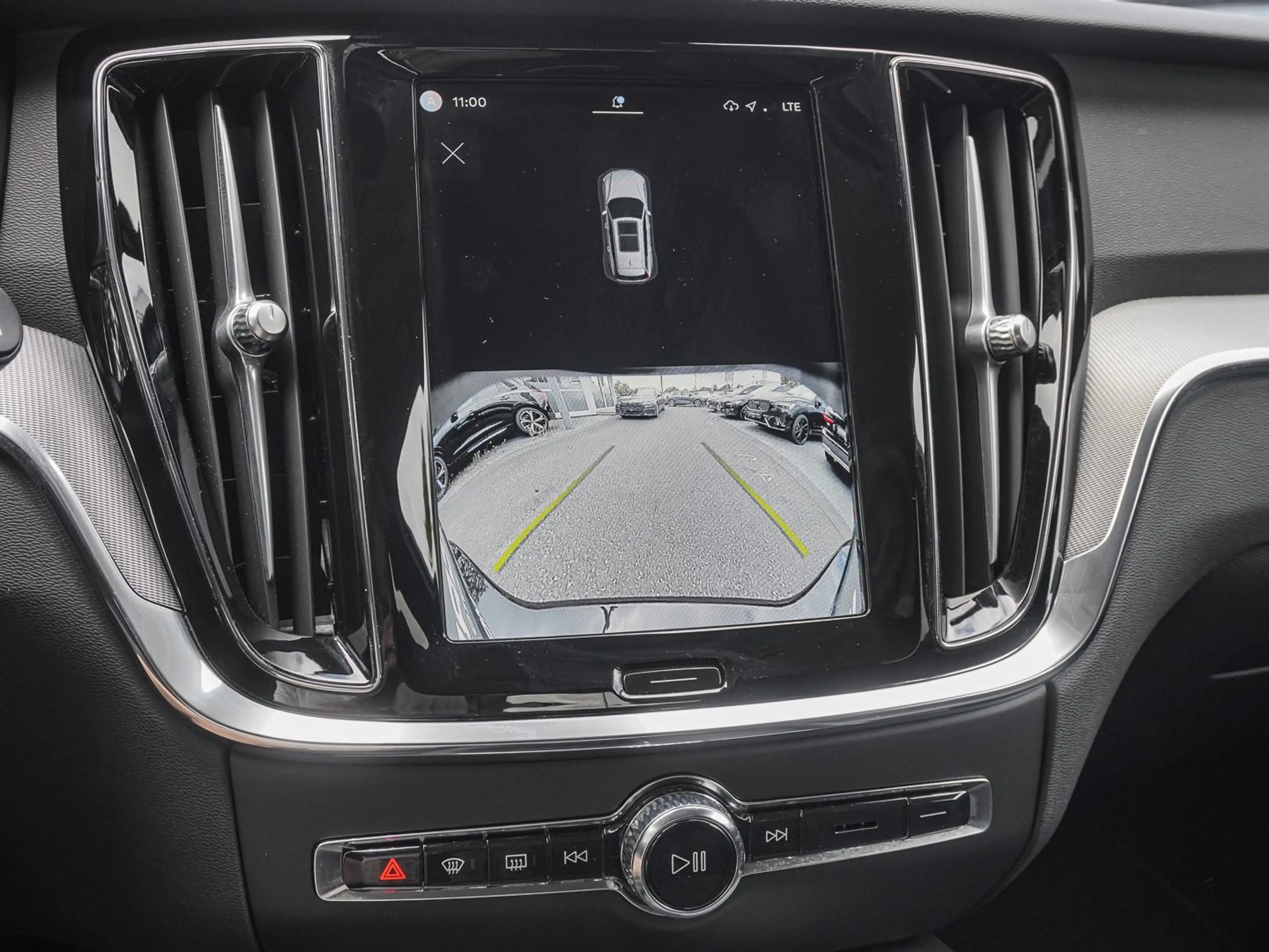 Volvo V60 Cross Country B4 AWD Plus LED Kamera — photo 13