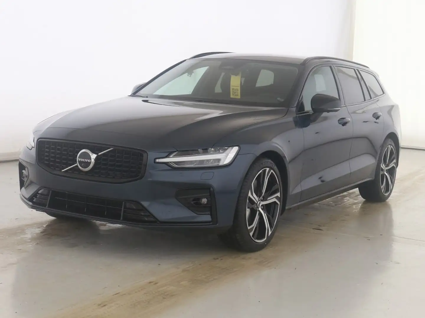 Volvo V60 B4 Mild-Hybrid Benzin Plus Dark Blau - 1