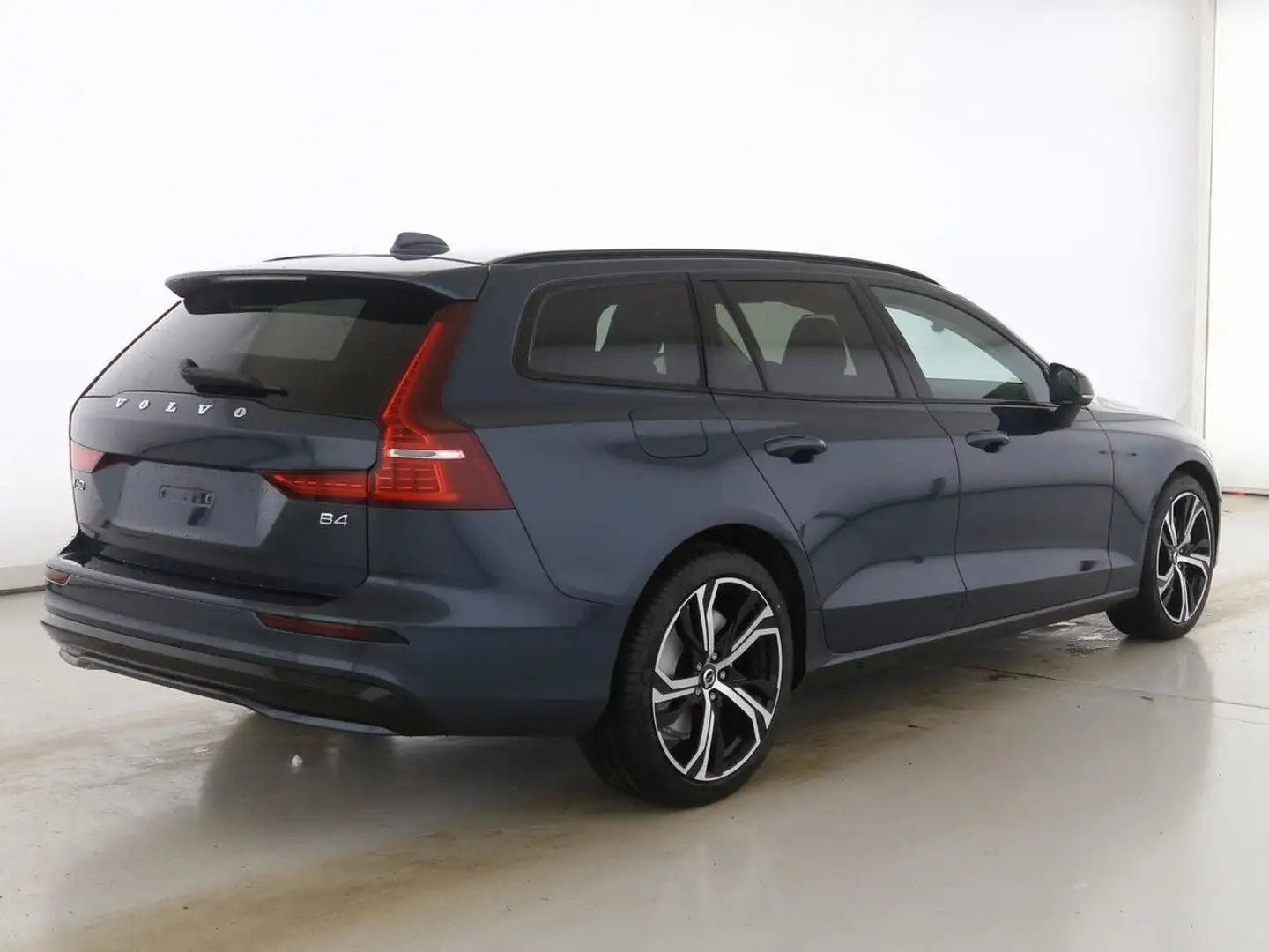 Volvo V60 B4 Mild-Hybrid Benzin Plus Dark Blau - 2