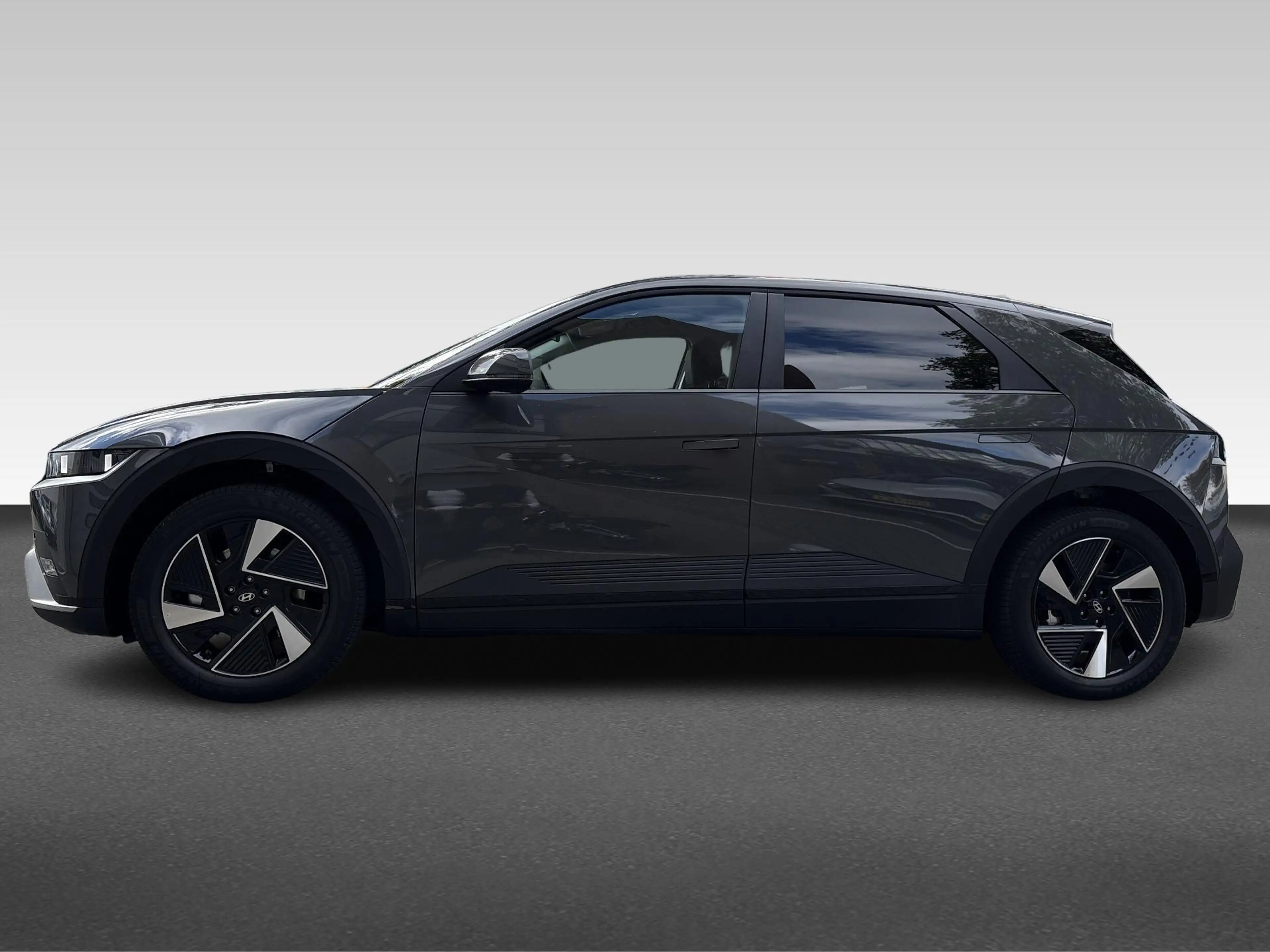 Hyundai IONIQ 5 Long Range Pure Edition 84 kWh | Achteruitrijcamer — photo 2
