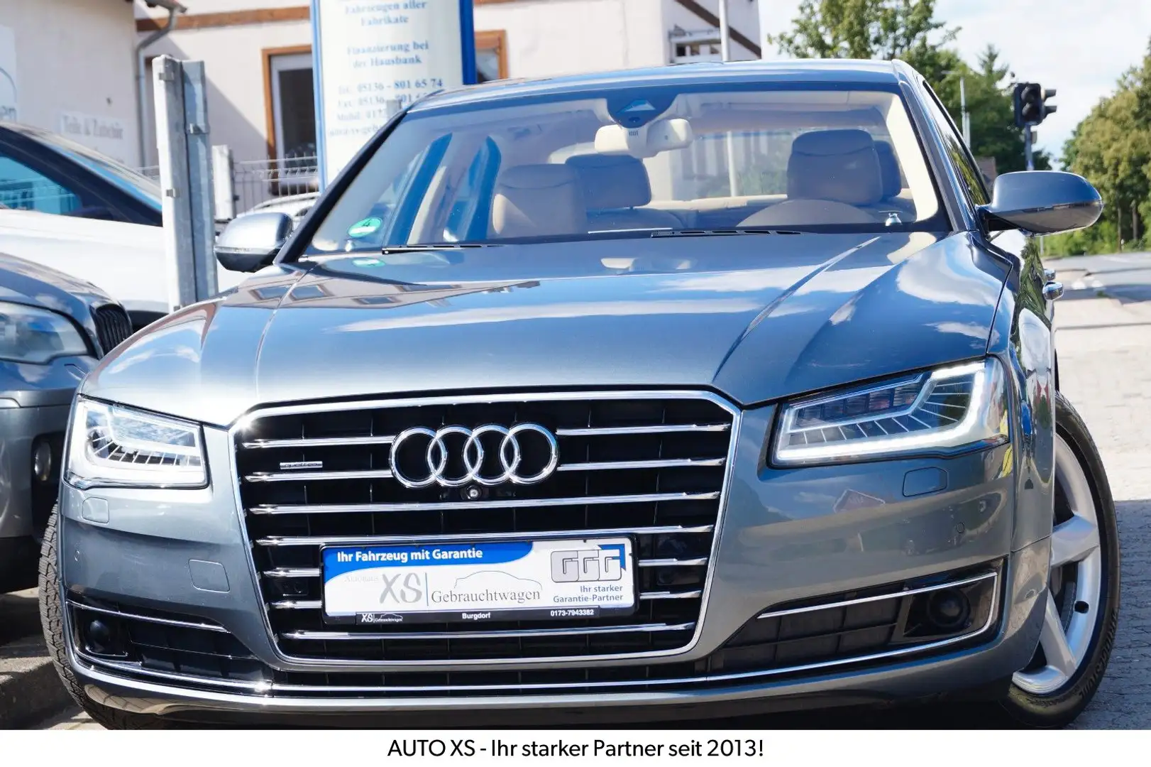 Audi A8 3.0 TDI quattro Automatik aus 2.Hand +Matrix+ Gris - 1