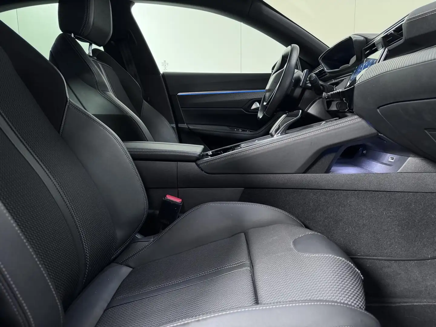 Peugeot 508 Berline 1.6 Hybrid - Gt-Line - Airco - Topstaat! Zwart - 2