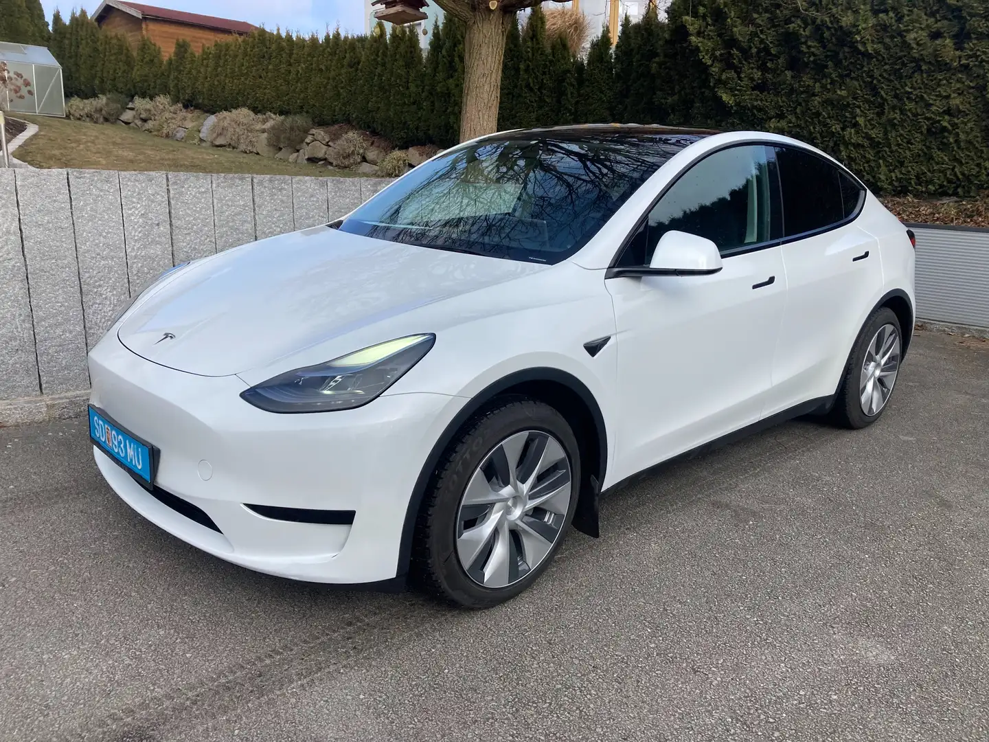Tesla Model Y Model Y 62kWh Base ,Pickerl neu !! Blanc - 2