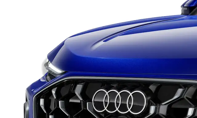 Audi Q5 view 3