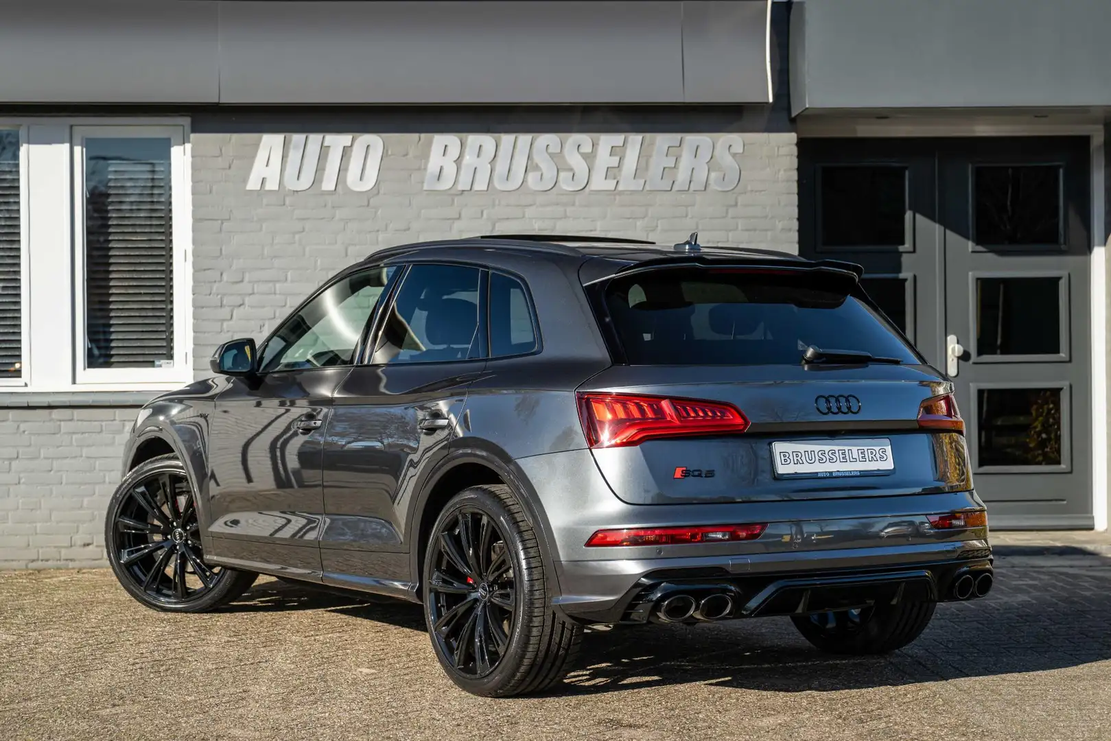 Audi SQ5 3.0 TFSI quattro Pro S-Line Plus Pano RS zetels Du Gris - 2