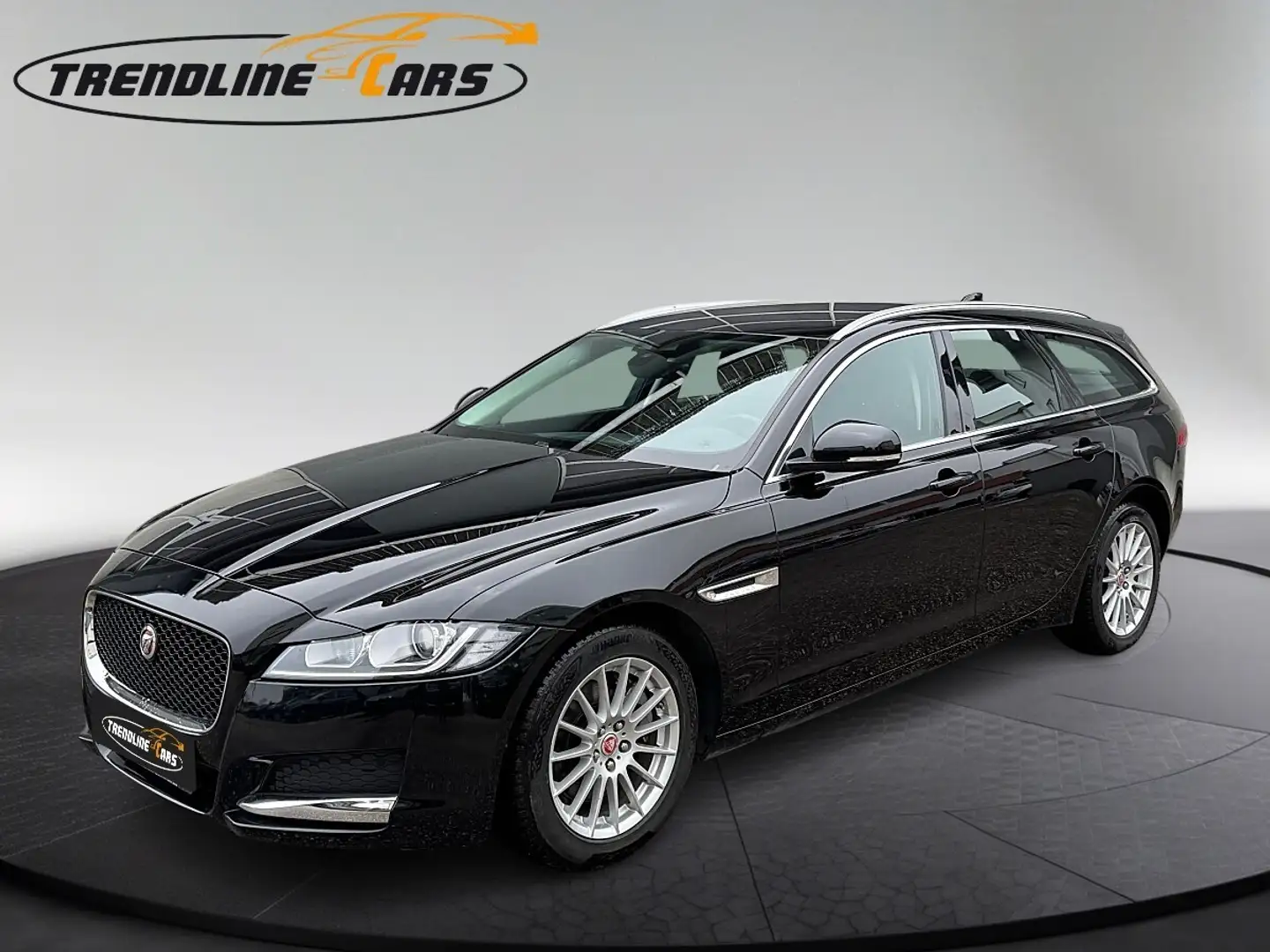 Jaguar XF Sportbrake E-Performance Aut. Schwarz - 1