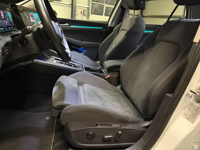 Volkswagen Golf view 28