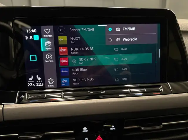 Volkswagen Golf view 17
