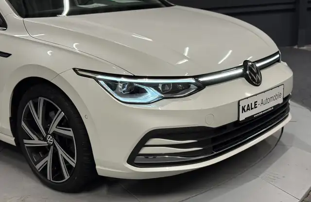 Volkswagen Golf view 10