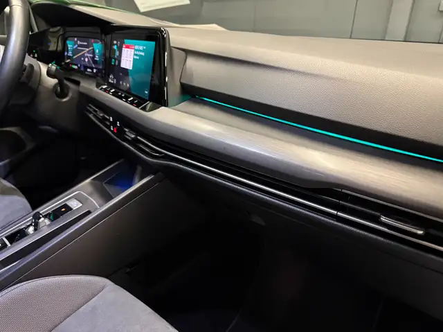 Volkswagen Golf view 14