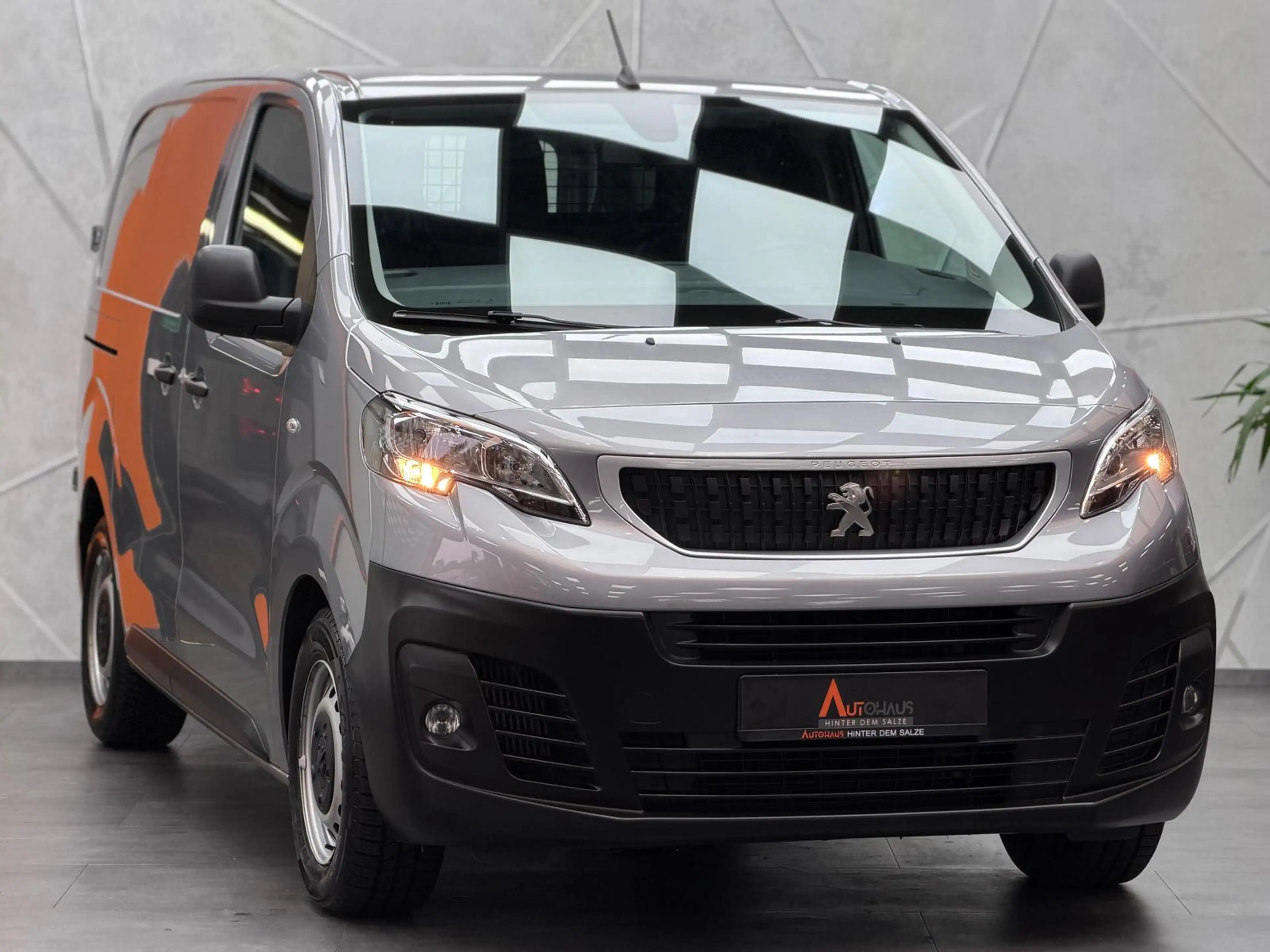 Peugeot Expert Premium L1 1.5 Blue-HDI|STDHZG|KLIMA|TEMP — photo 2