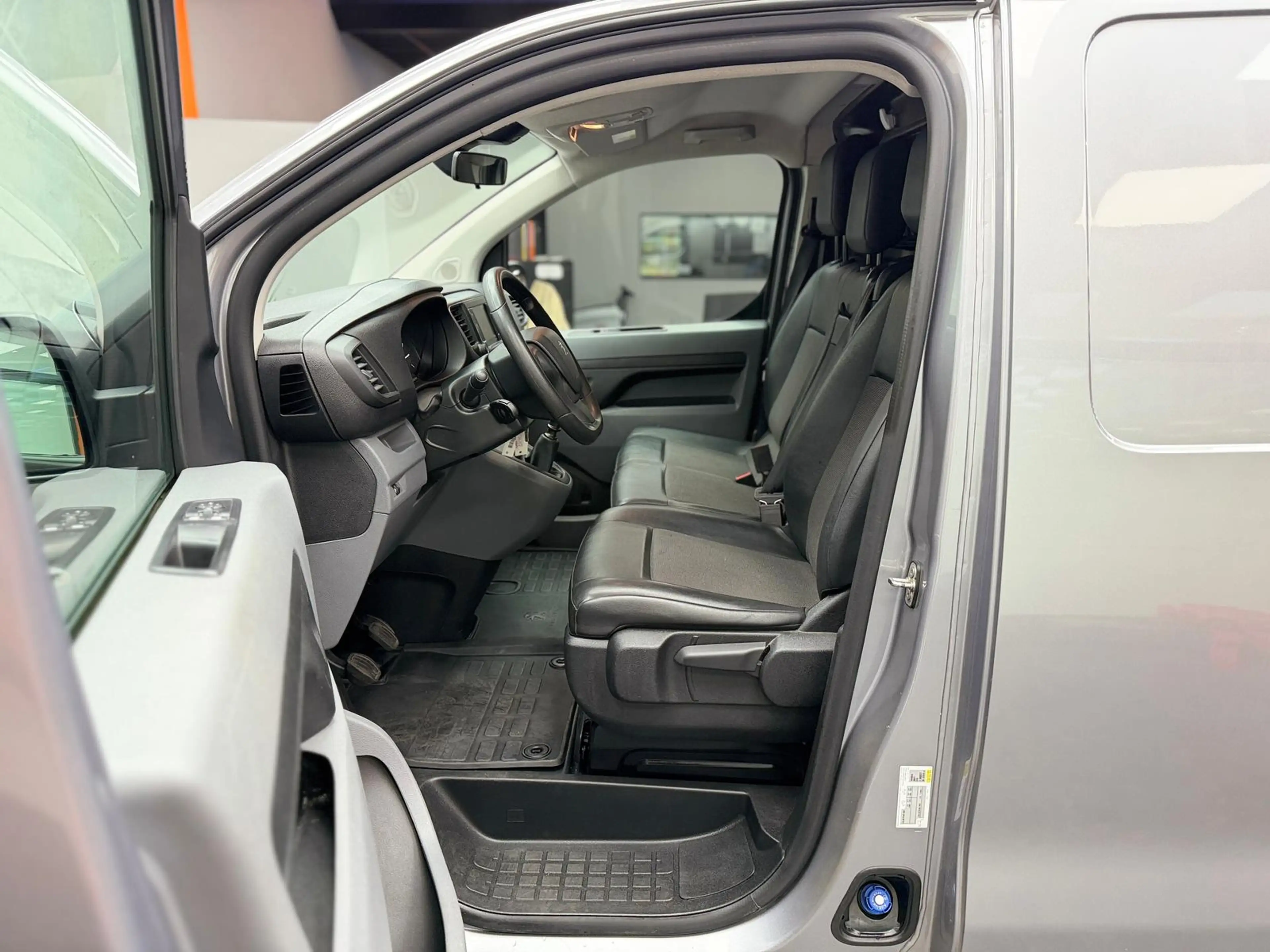 Peugeot Expert Premium L1 1.5 Blue-HDI|STDHZG|KLIMA|TEMP — photo 12