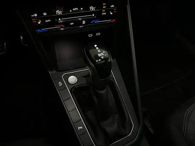 Volkswagen Taigo view 14