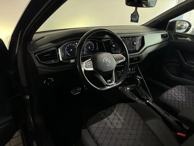 Volkswagen Taigo view 8