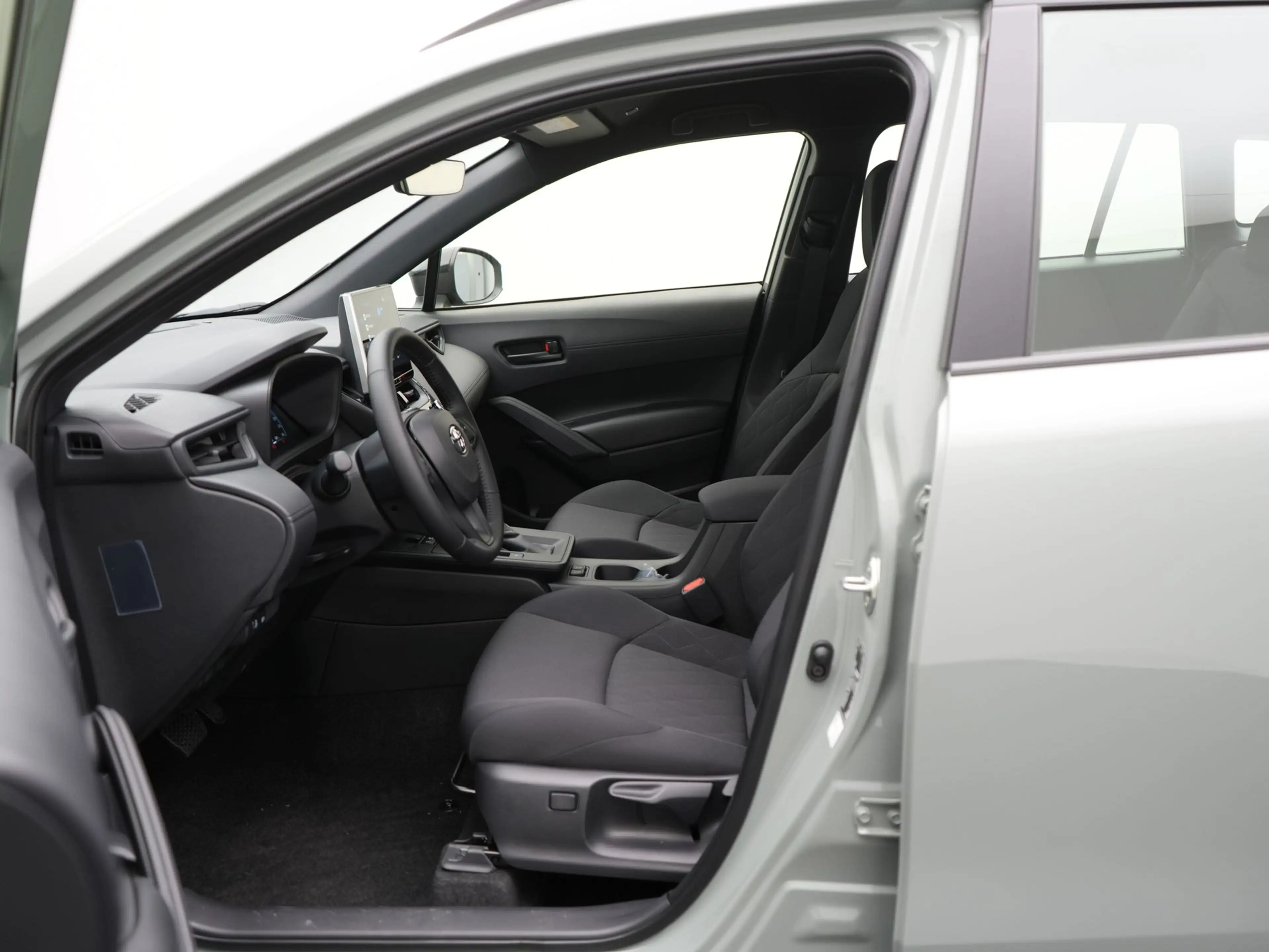 Toyota Corolla Cross Hybrid 140 Active ||Urban Khaki|| Nu met € 3.500,- — photo 6