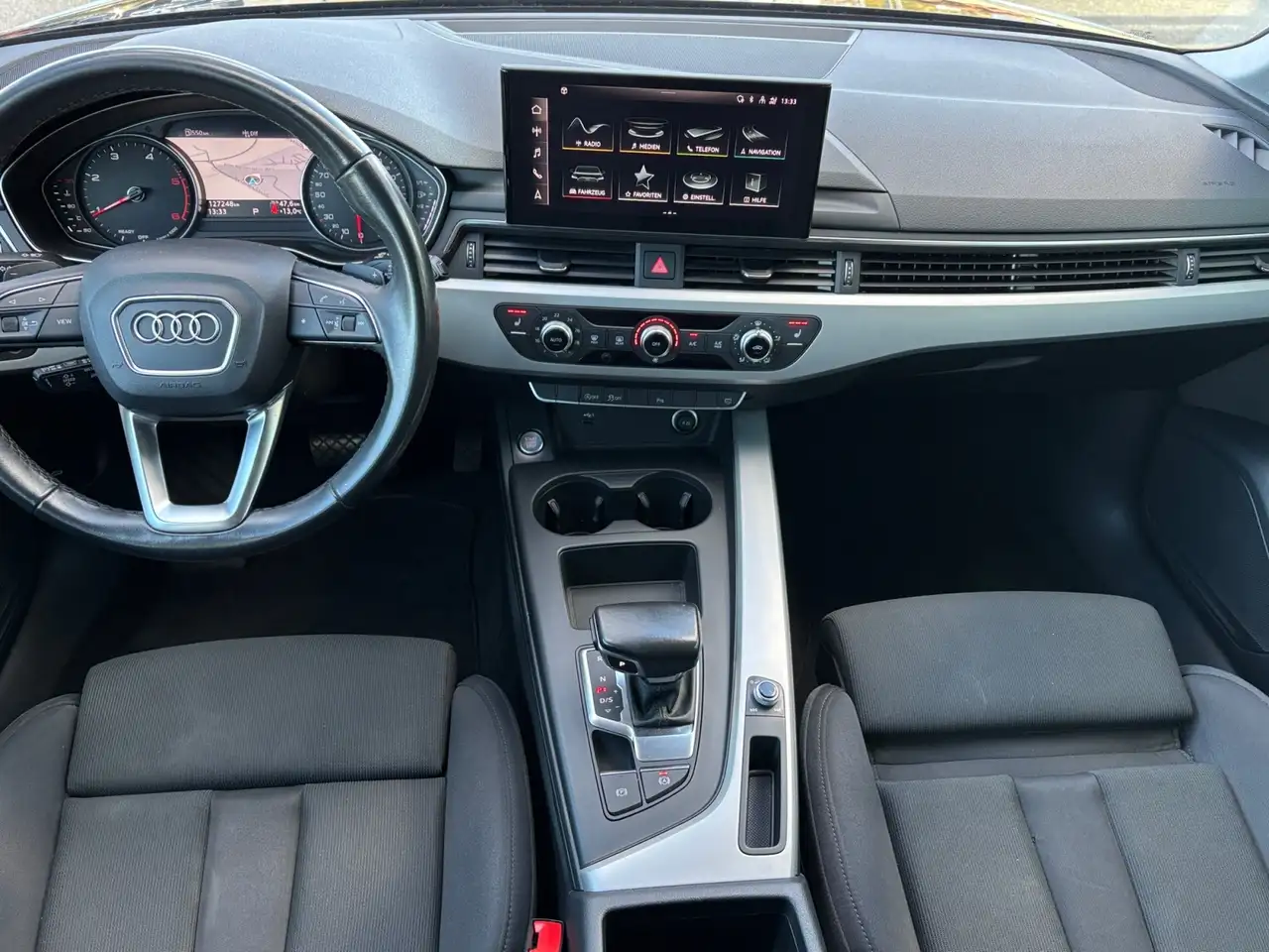 Audi A4 Avant 35 2.0 TDI S-tronic Navi LED ACC 10