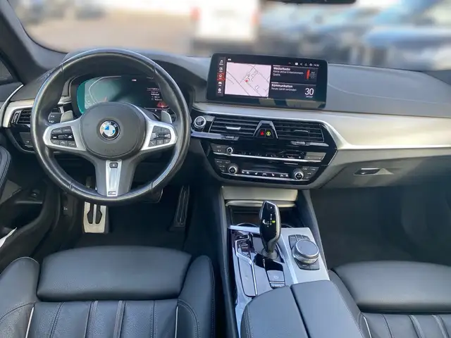 BMW M view 10