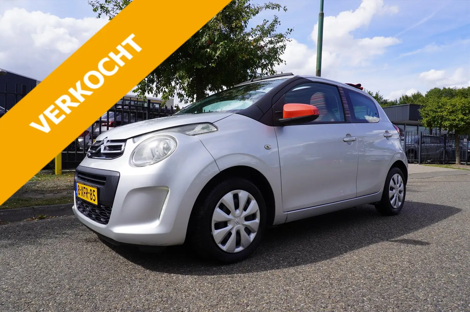 Citroen C1 1.0 e-VTi 68PK 5D Cabrio Airscape Feel Edit Groot Gri - 1