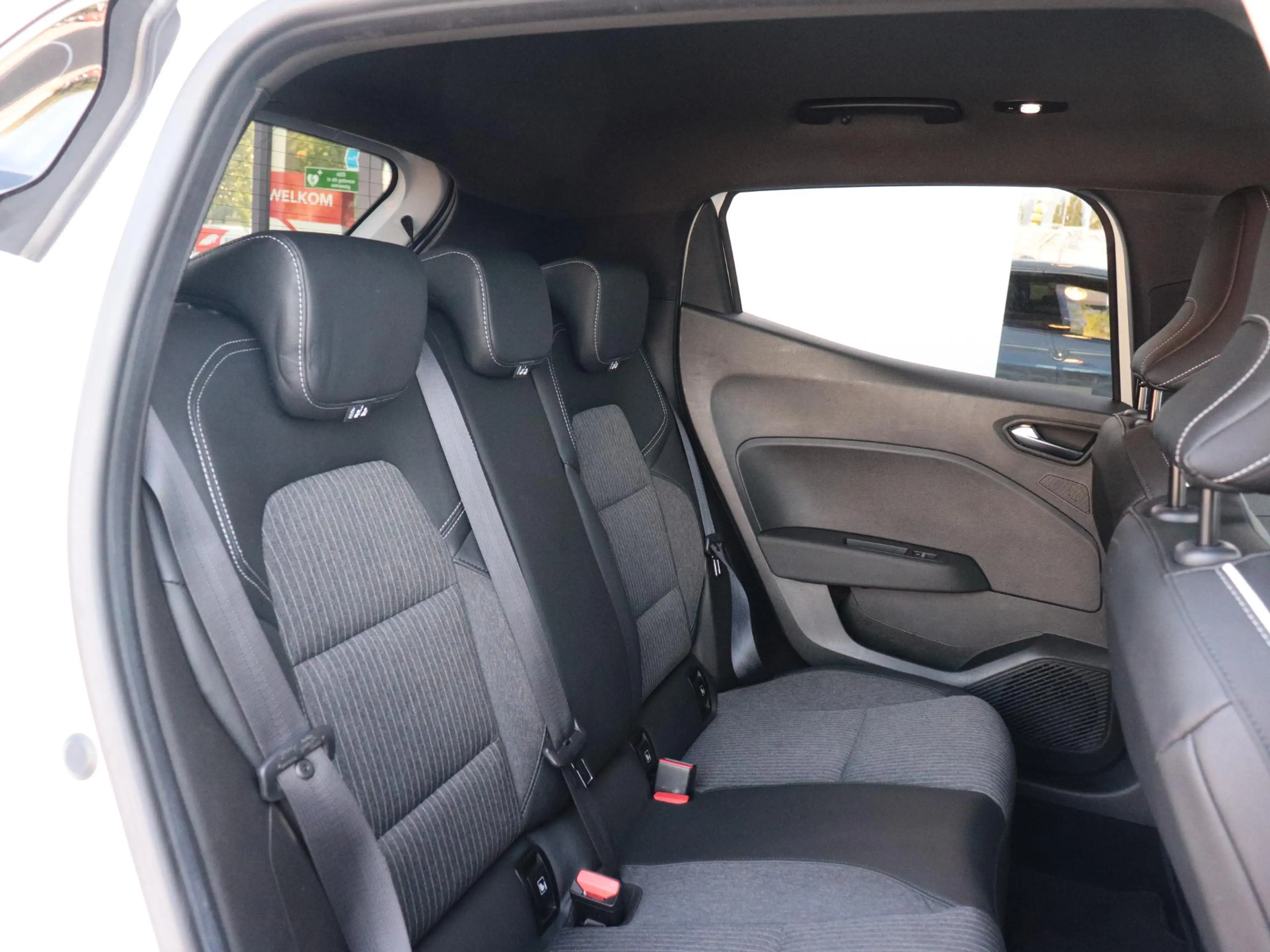 Renault Clio 1.0 TCe Intens | Achteruitrijcamera | Apple carpla — photo 9