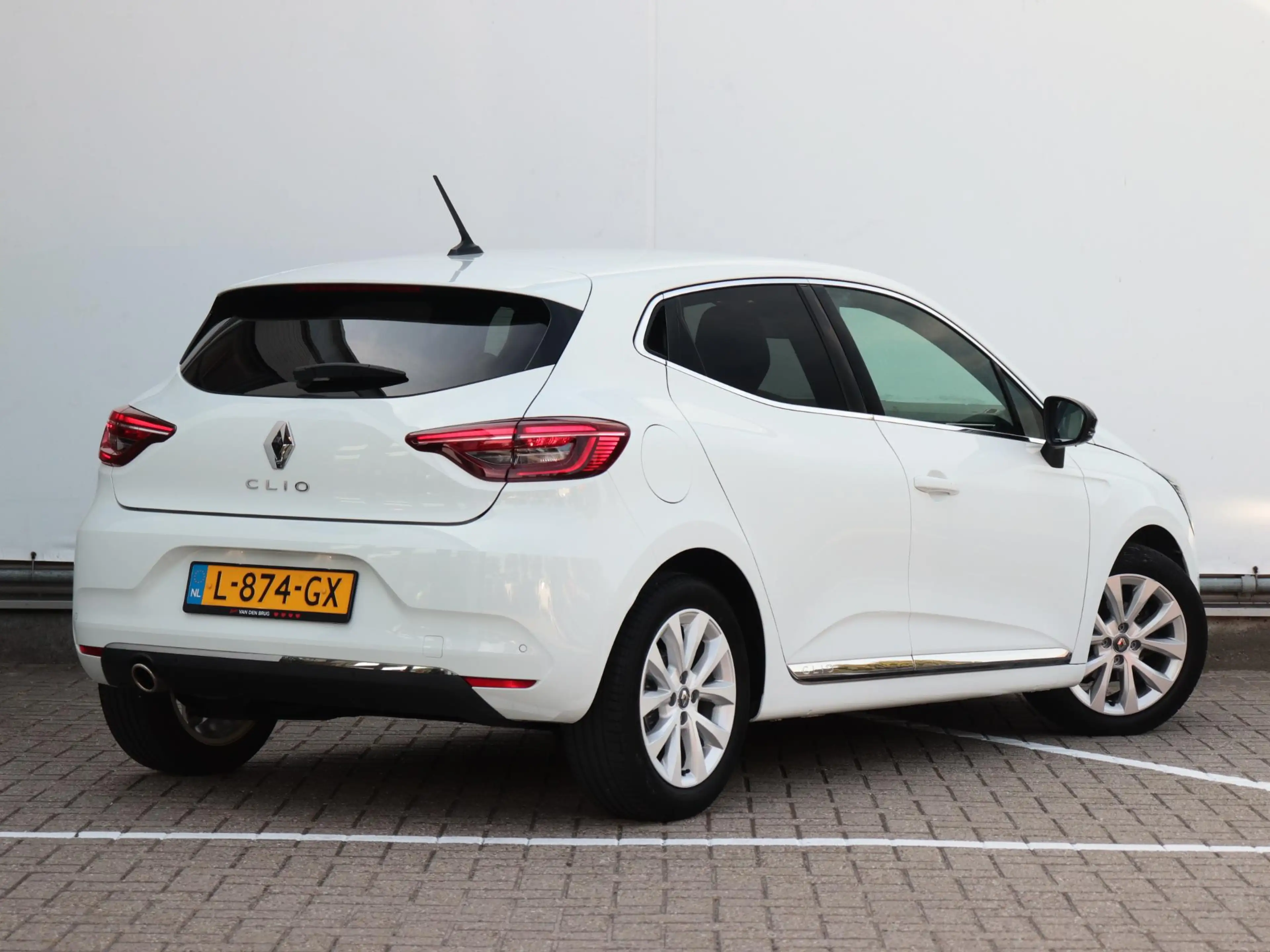 Renault Clio 1.0 TCe Intens | Achteruitrijcamera | Apple carpla — photo 5