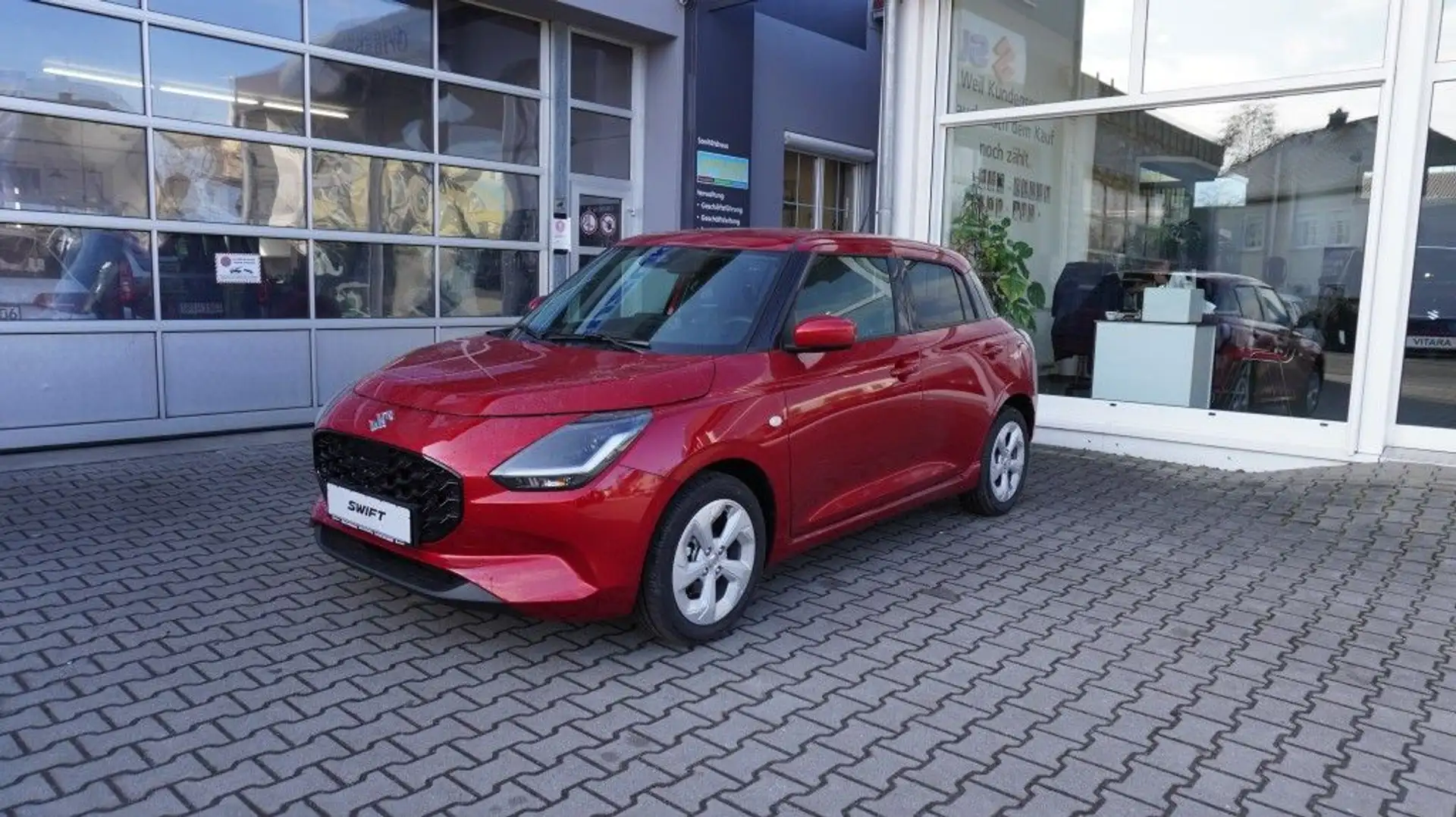 Suzuki Swift 1.2 Dualjet Hybrid MT Comfort / Neuwagen 5 Jahre G Rot - 2